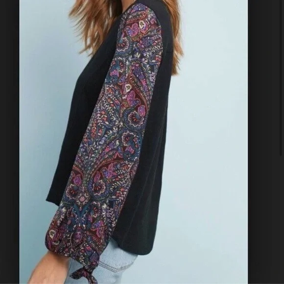 Anthropologie Maybelle Tied Sleeve Top by Akemi + Kin - Picture 3 of 10